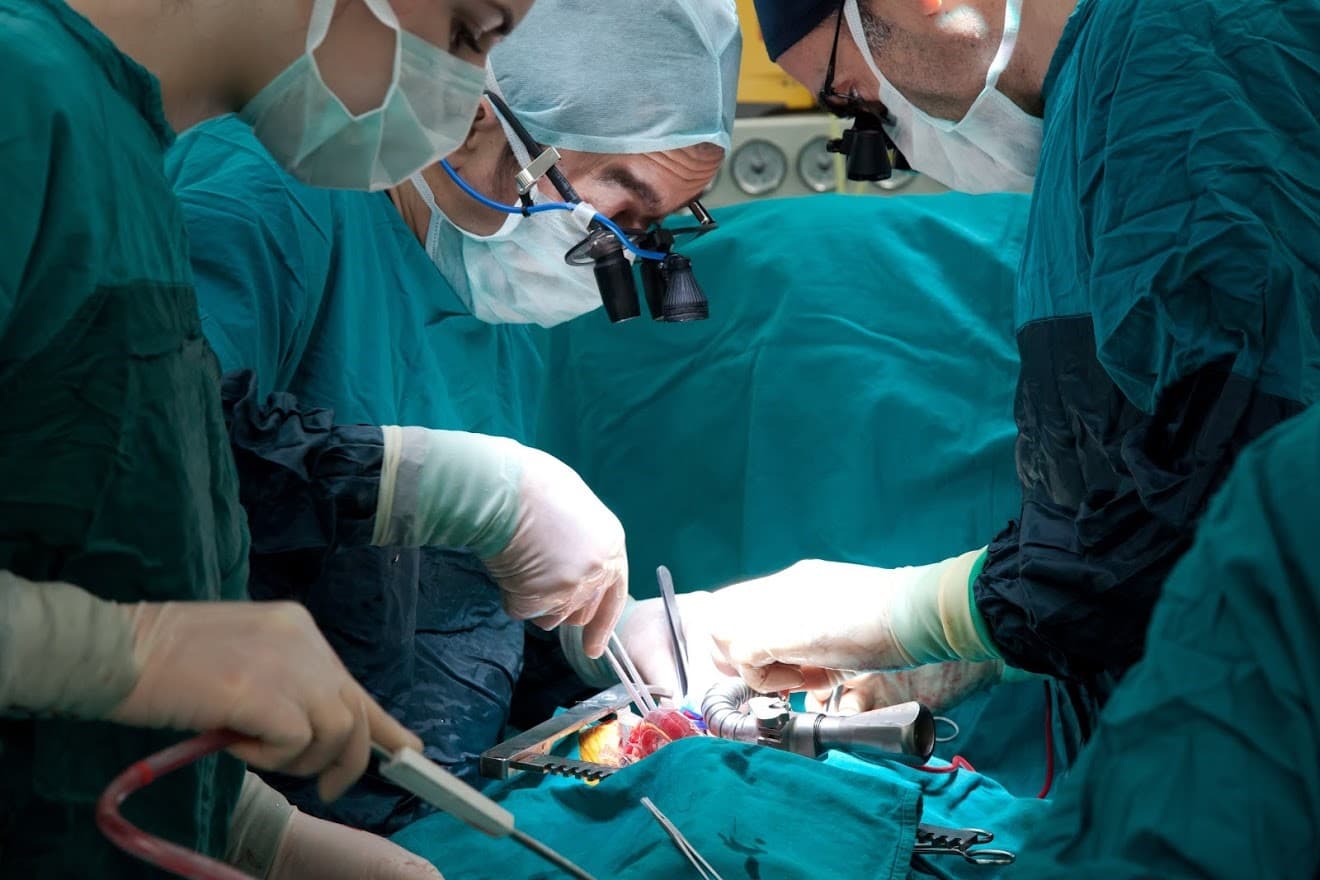 Oncology surgical care in a modern operating theater